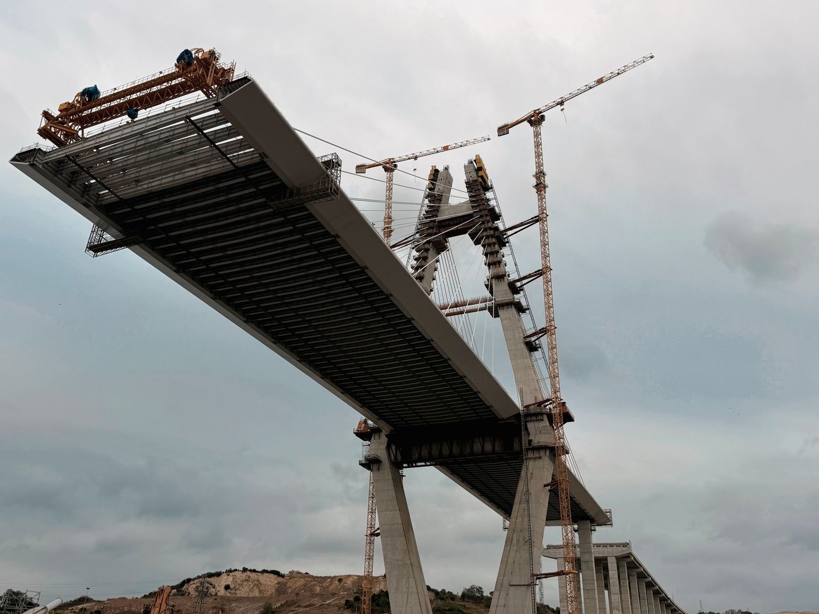 Jangwani Bridge construction, elevated bridge over the Msimbazi floodplain in Dar es Salaam